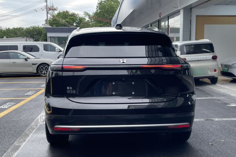 Used Nio ES6 2023 75 kWh Exterior 4