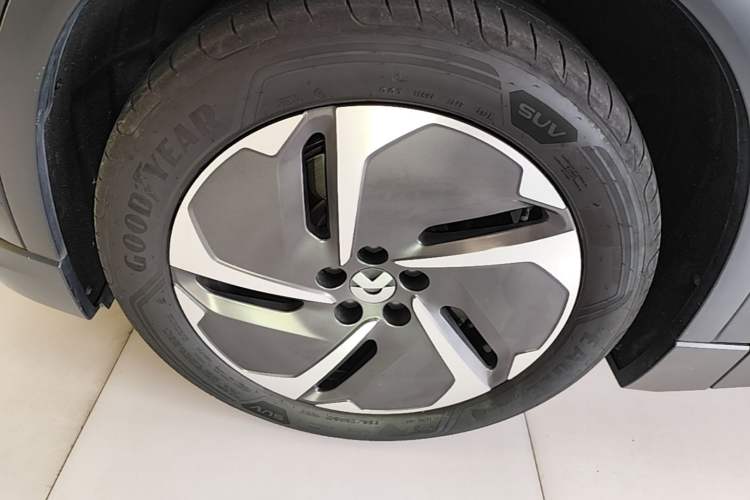 Used Nio ES6 2023 75 kWh Exterior 4