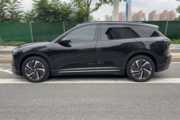 Used Nio ES6 2023 75 kWh Exterior 9
