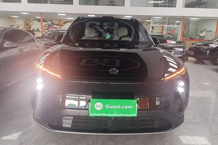 Used Nio ES6 2023 75 kWh Front