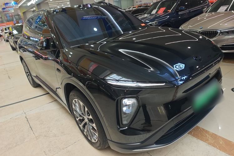 Used Nio ES6 2023 75 kWh Front Right 45 Deg