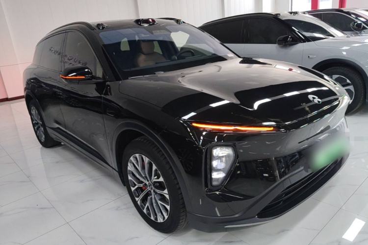 Used Nio ES6 2023 75 kWh Front Right 45 Deg