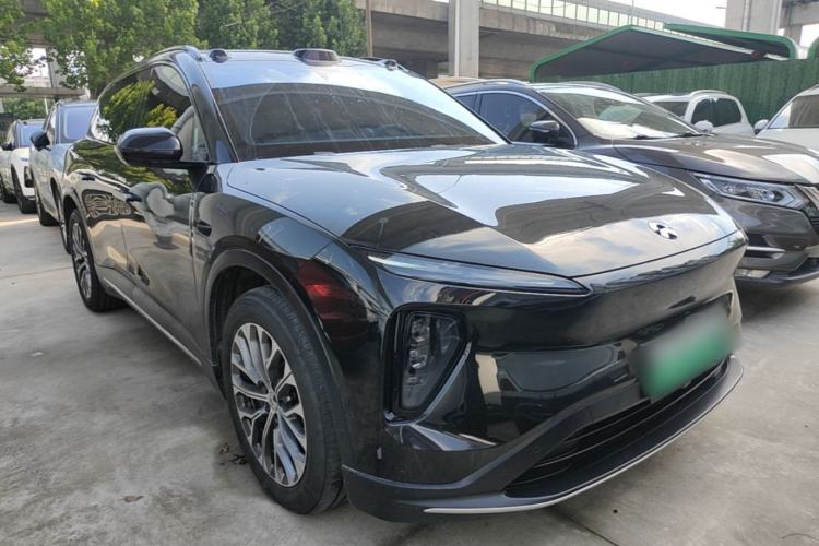 Used Nio ES6 2023 75 kWh Front Right 45 Deg