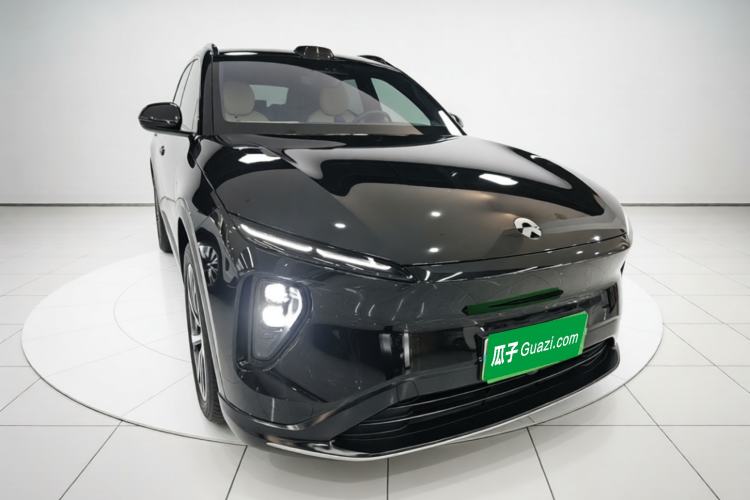 Used Nio ES6 2023 75 kWh Front Right 45 Deg