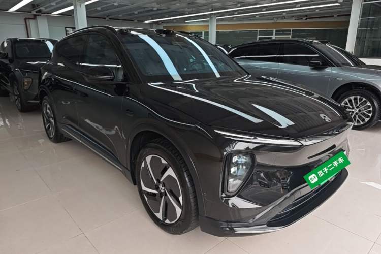 Used Nio ES6 2023 75 kWh Front Right 45 Deg