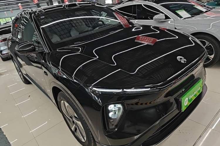 Used Nio ES6 2023 75 kWh Front Right 45 Deg