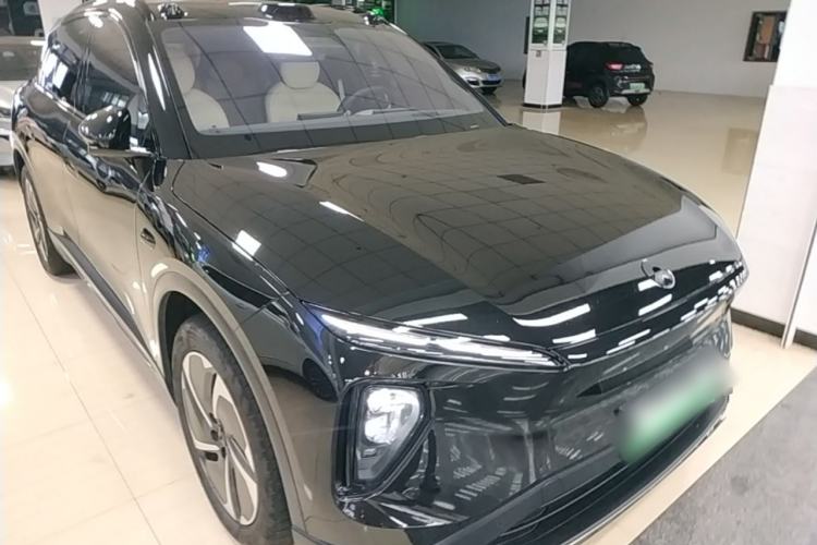 Used Nio ES6 2023 75 kWh Front Right 45 Deg