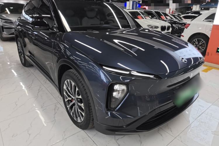 Used Nio ES6 2023 75 kWh Front Right 45 Deg