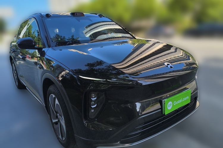 Used Nio ES6 2023 75 kWh Front Right 45 Deg