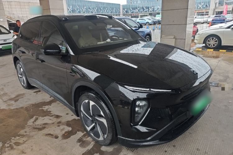 Used Nio ES6 2023 75 kWh Front Right 45 Deg