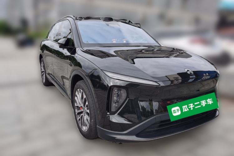 Used Nio ES6 2023 75 kWh Front Right 45 Deg