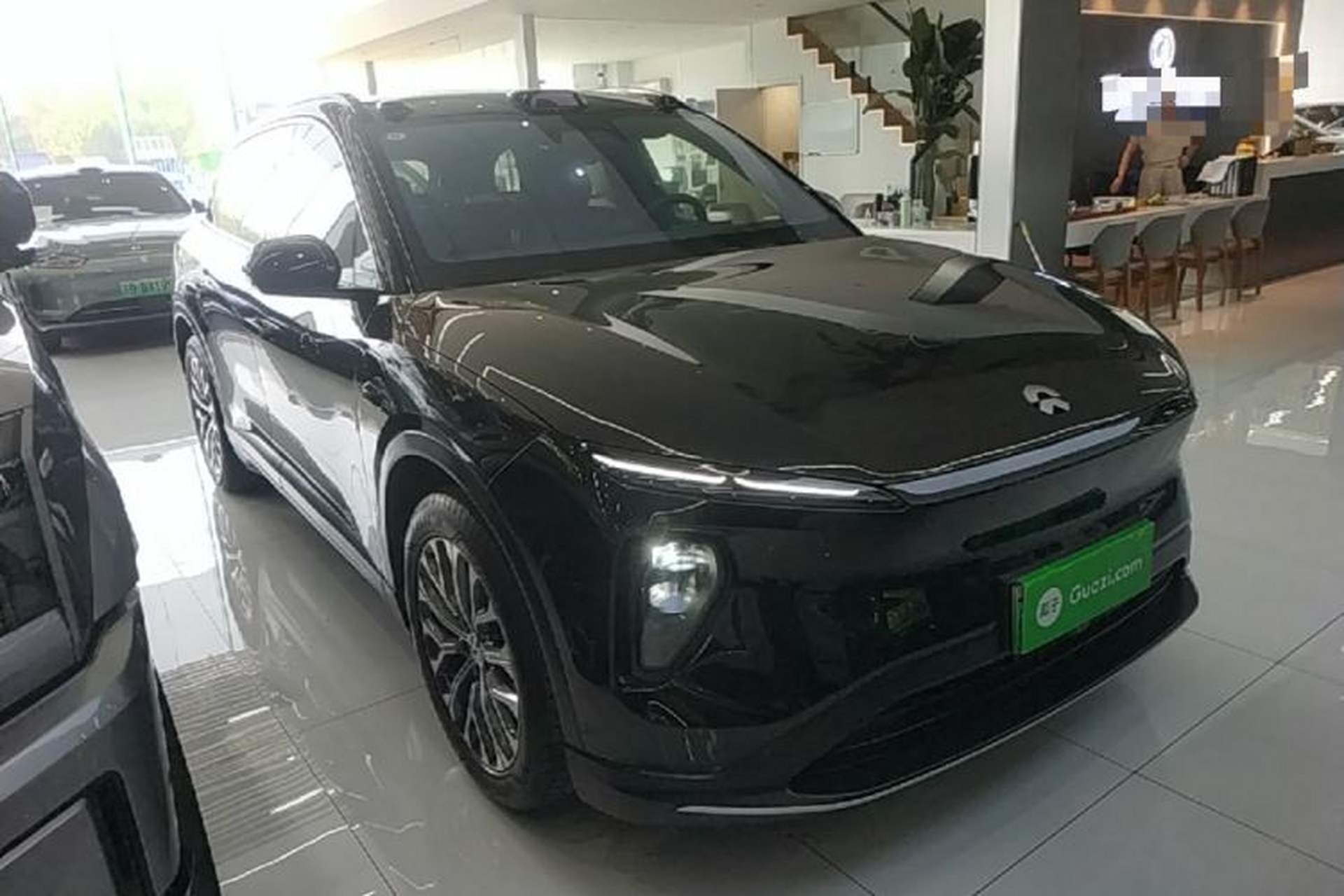Used Nio ES6 2023 75 kWh Front Right 45 Deg