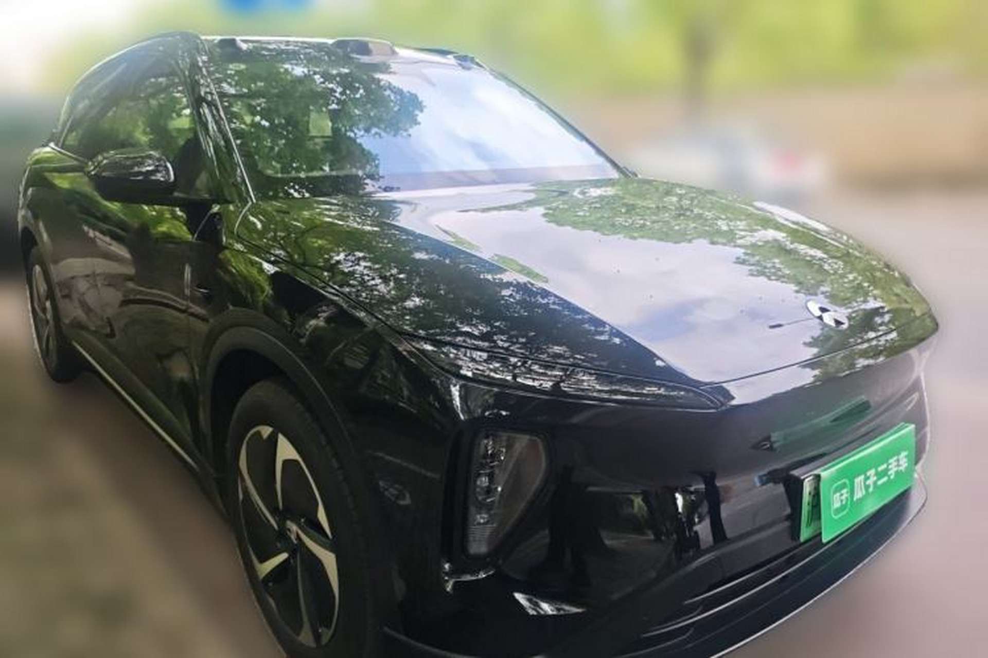 Used Nio ES6 2023 75 kWh Front Right 45 Deg