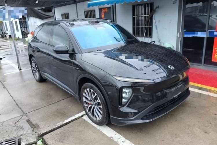 Used Nio ES6 2023 75 kWh Front Right 45 Deg