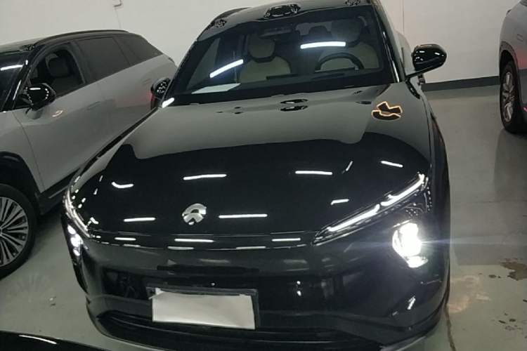 Used Nio ES6 2023 75 kWh Front