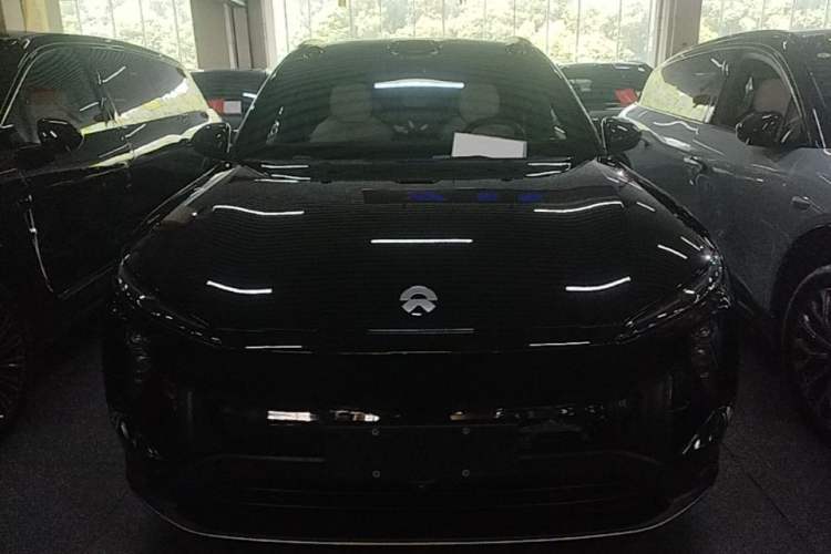 Used Nio ES6 2023 75 kWh Front