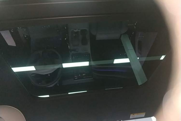 Used Nio ES6 2023 75 kWh Headliner