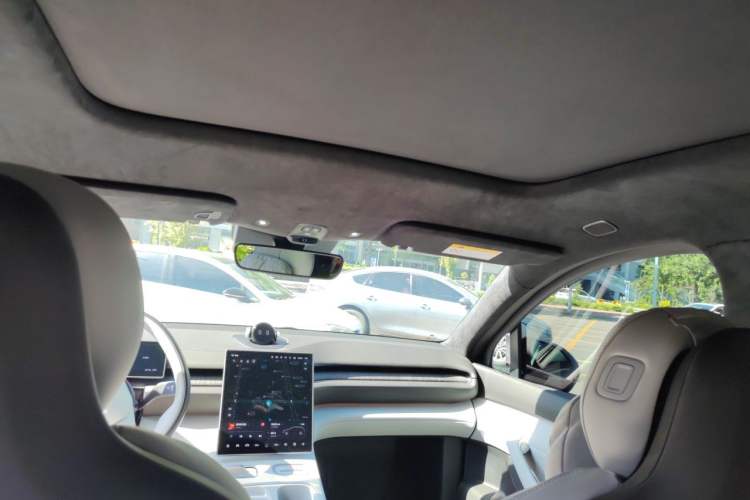 Used Nio ES6 2023 75 kWh Headliner