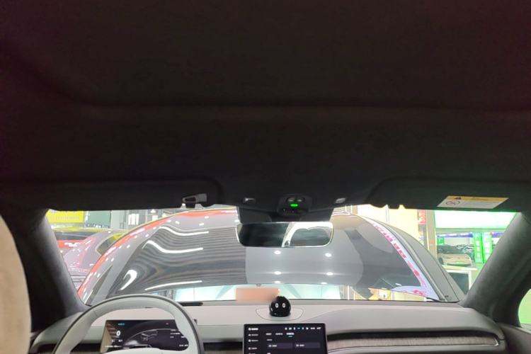 Used Nio ES6 2023 75 kWh Headliner