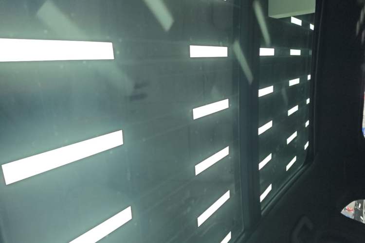 Used Nio ES6 2023 75 kWh Headliner