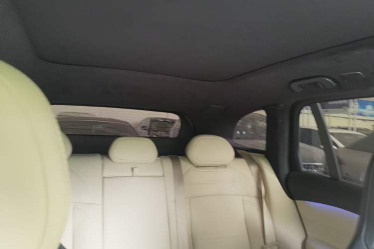 Used Nio ES6 2023 75 kWh Headliner