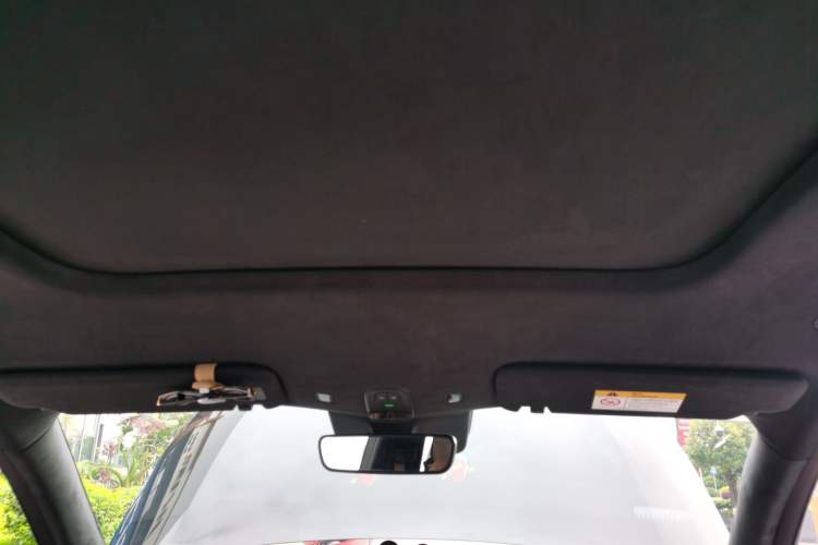 Used Nio ES6 2023 75 kWh Headliner