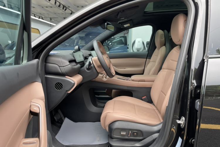 Used Nio ES6 2023 75 kWh Interior 1
