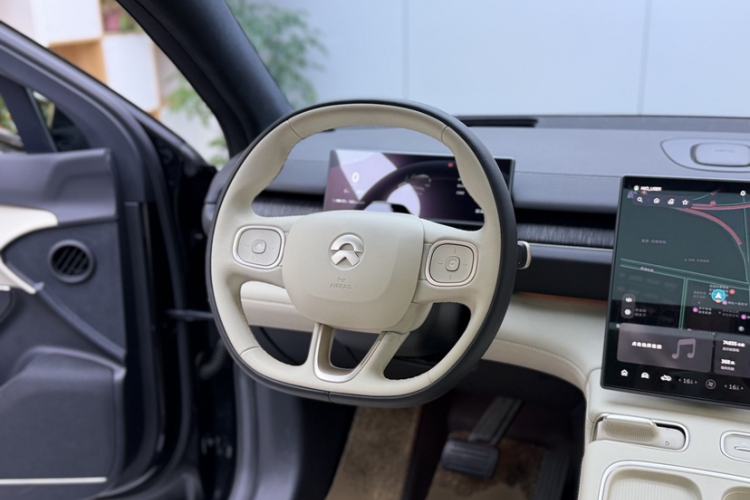 Used Nio ES6 2023 100kWh Interior 3