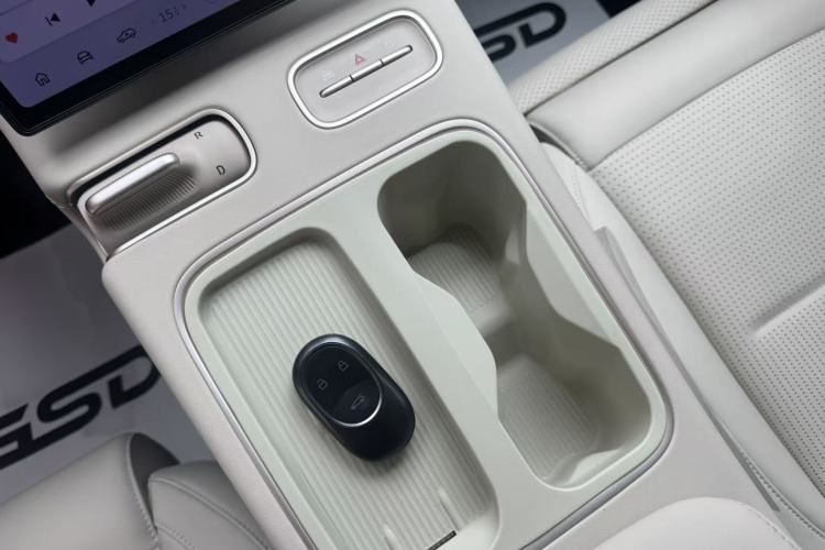 Used Nio ES6 2023 75 kWh Interior 3