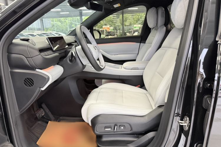Used Nio ES6 2023 100kWh Interior 4
