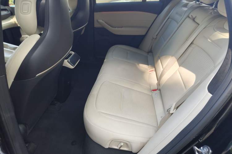 Used Nio ES6 2023 75 kWh Interior 6