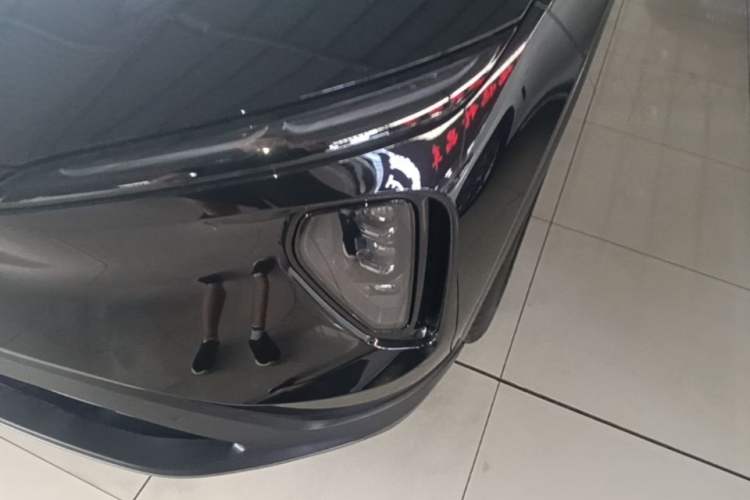 Used Nio ES6 2023 75 kWh Left Front Headlight