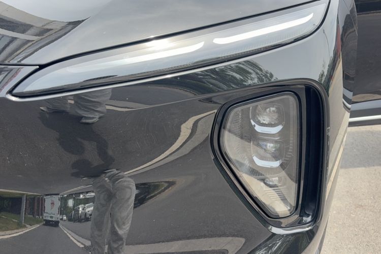 Used Nio ES6 2023 75 kWh Left Front Headlight