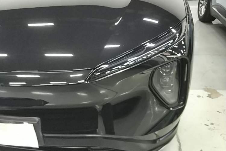 Used Nio ES6 2023 75 kWh Left Front Headlight