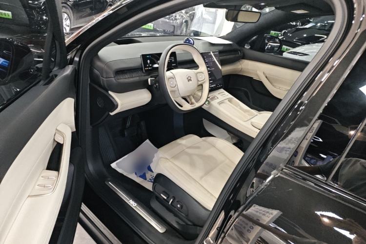 Used Nio ES6 2023 75 kWh Left Front Seat