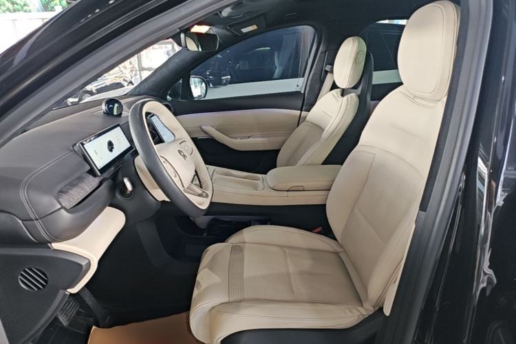 Used Nio ES6 2023 75 kWh Left Front Seat