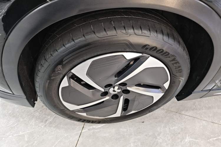 Used Nio ES6 2023 75 kWh Left Front Wheel Hub