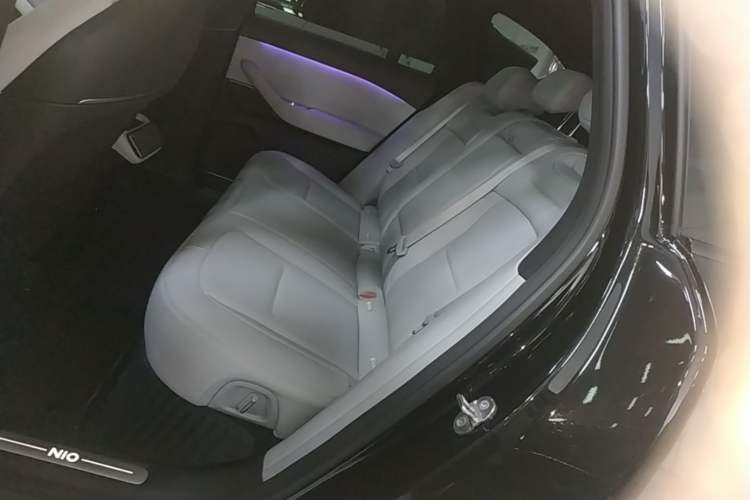 Used Nio ES6 2023 75 kWh Left Rear Seat