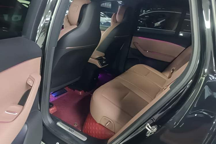 Used Nio ES6 2023 75 kWh Left Rear Seat