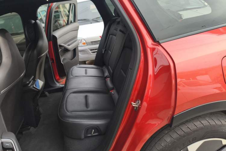 Used Nio ES6 2023 75 kWh Left Rear Seat