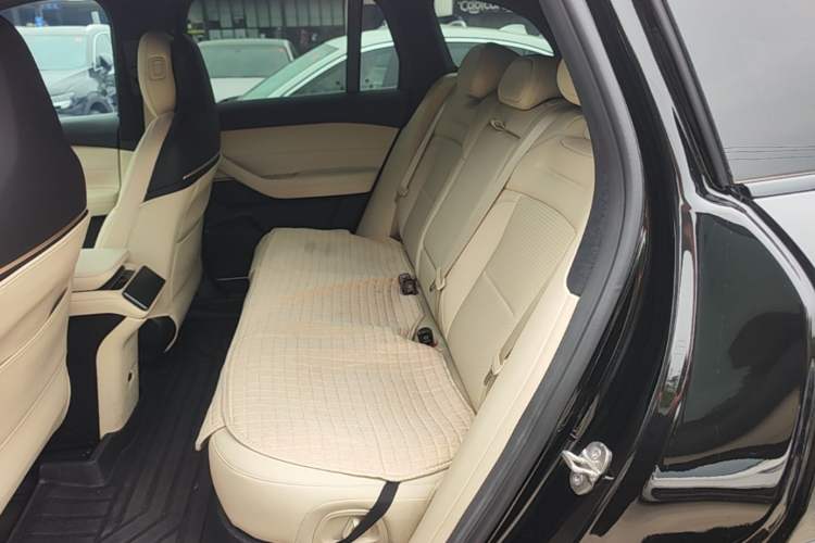 Used Nio ES6 2023 75 kWh Left Rear Seat