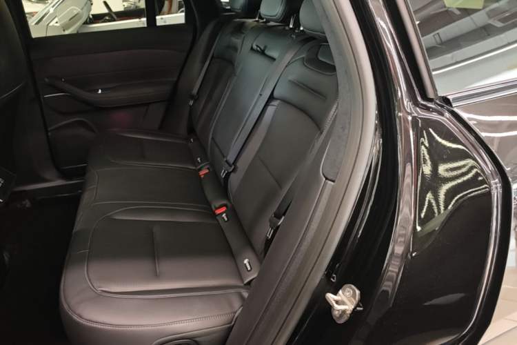 Used Nio ES6 2023 75 kWh Left Rear Seat