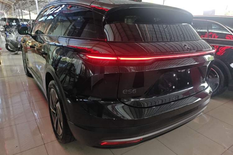 Used Nio ES6 2023 75 kWh Rear Left 45 Deg