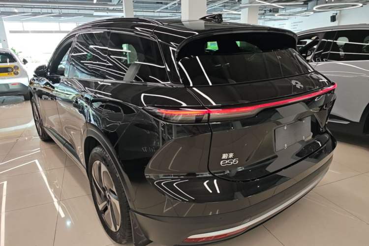 Used Nio ES6 2023 75 kWh Rear Left 45 Deg