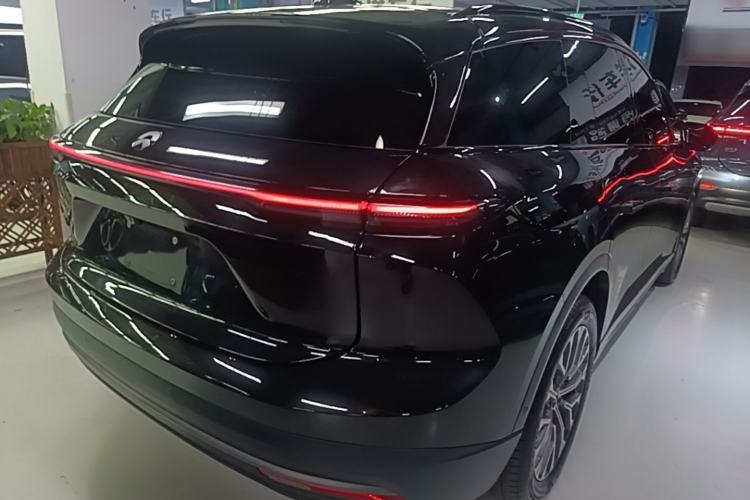 Used Nio ES6 2023 75 kWh Rear Right 45 Deg