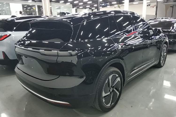 Used Nio ES6 2023 75 kWh Rear Right 45 Deg