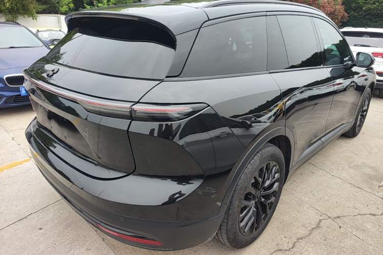 Used Nio ES6 2023 75 kWh Rear Right 45 Deg