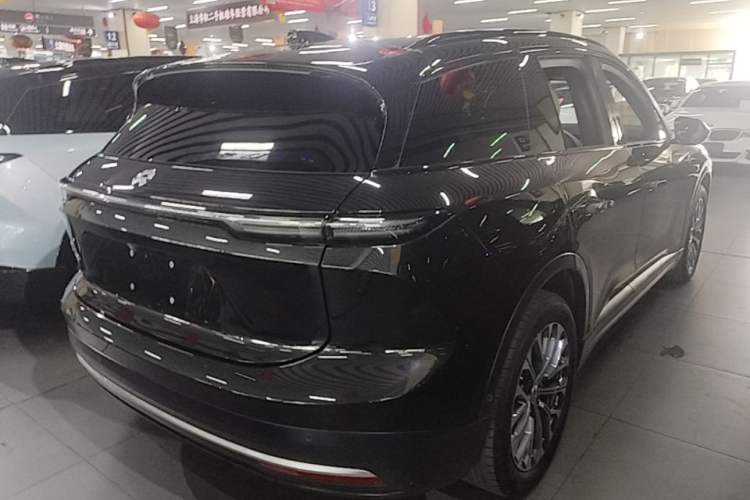 Used Nio ES6 2023 75 kWh Rear Right 45 Deg