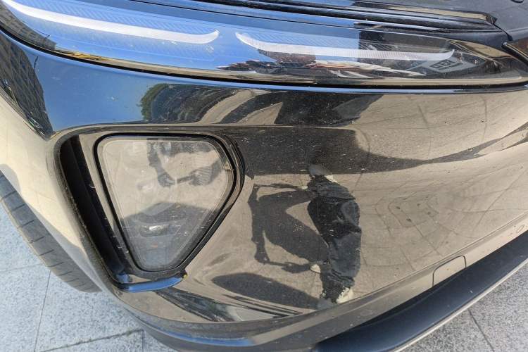 Used Nio ES6 2023 75 kWh Right Front Headlight