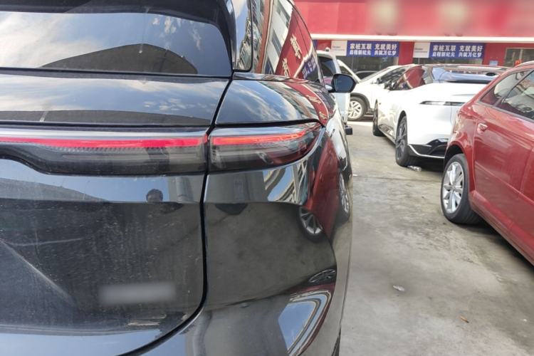 Used Nio ES6 2023 75 kWh Right Rear Taillight
